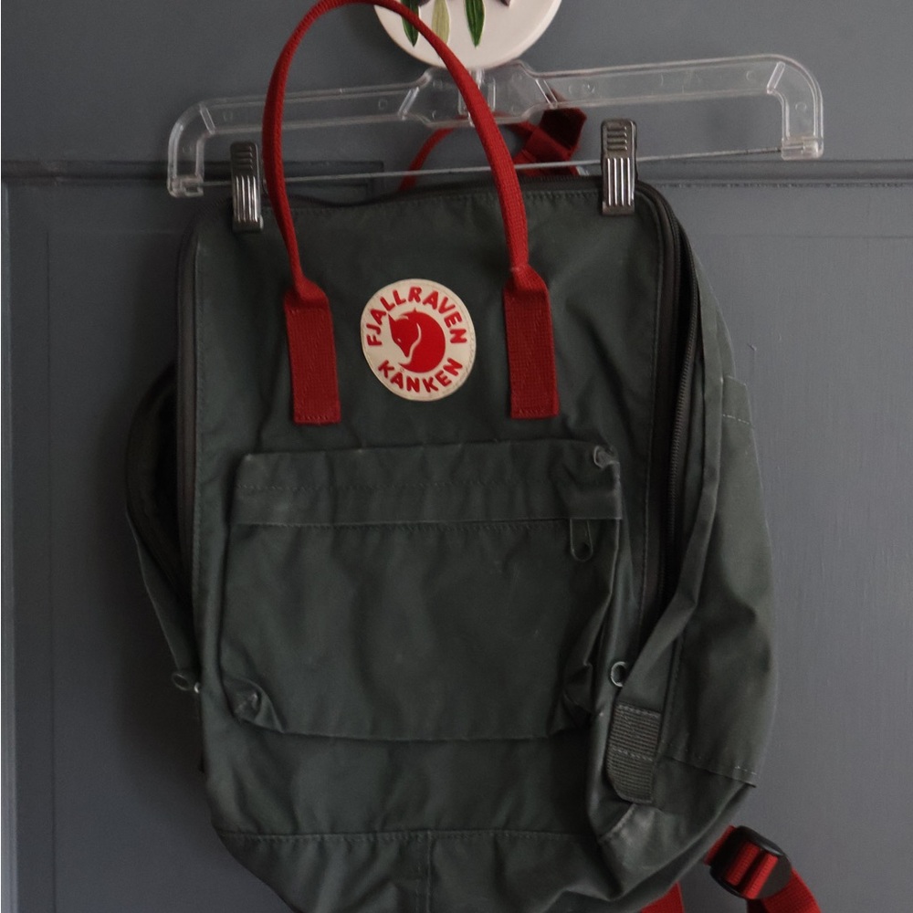 Kånken Green Backpack